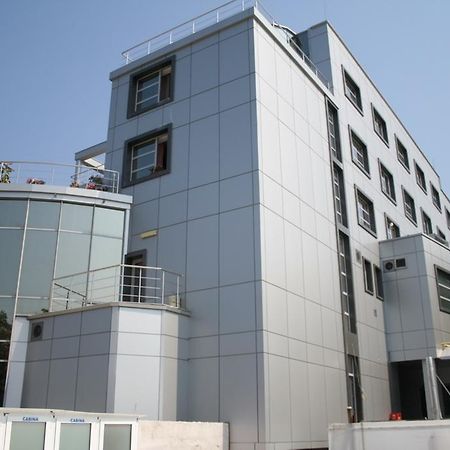 Hotel Zytto By Razvan Rat Slatina  Exterior photo