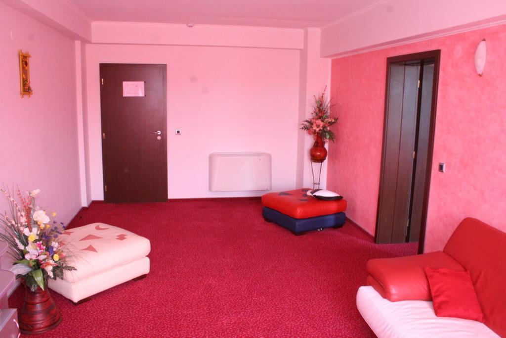 Hotel Zytto By Razvan Rat Slatina  Room photo